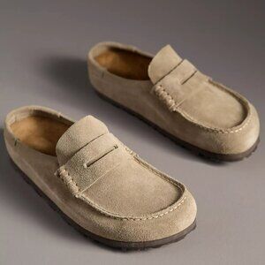 NWT Birkenstock Naples Suede Clogs Taupe Size 39 Women
